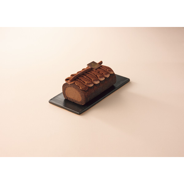 ゴディバ　チョコレートロールケーキのサムネイル画像4
